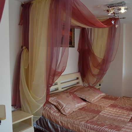 Kozatska Zastava Motel โครโปนิตสกี ภายนอก รูปภาพ