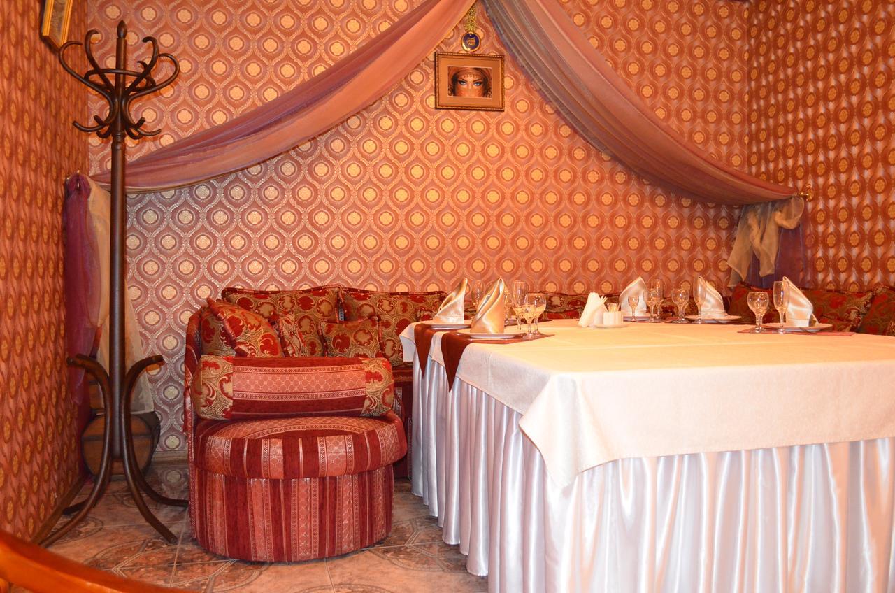 Kozatska Zastava Motel โครโปนิตสกี ภายนอก รูปภาพ