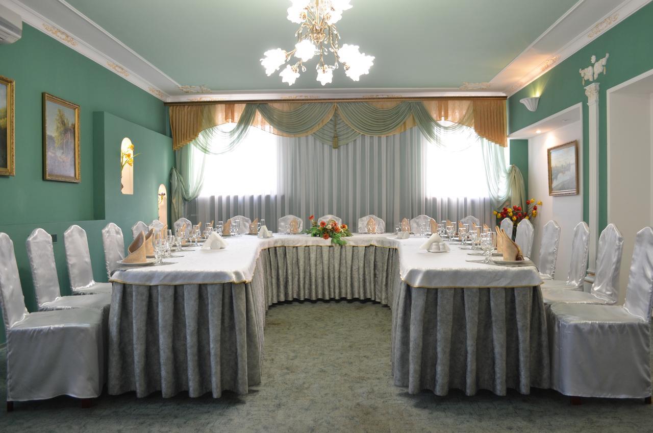 Kozatska Zastava Motel โครโปนิตสกี ภายนอก รูปภาพ